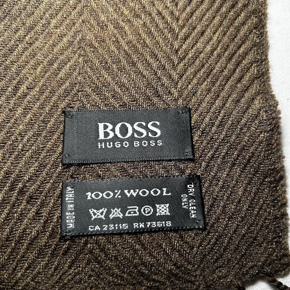 BOSS by Hugo Boss wool brown herringbone winter scarf, preppy, professional
